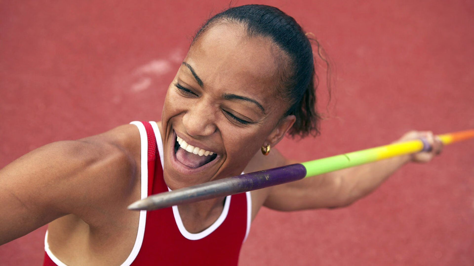 国际足球界注重环保,场馆建设引入绿色环保材料,足球场污染环境吗