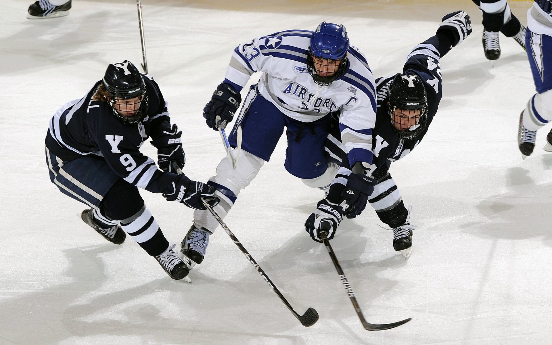 隆戈：新西兰全黑队历史上最具话题性的球员之一